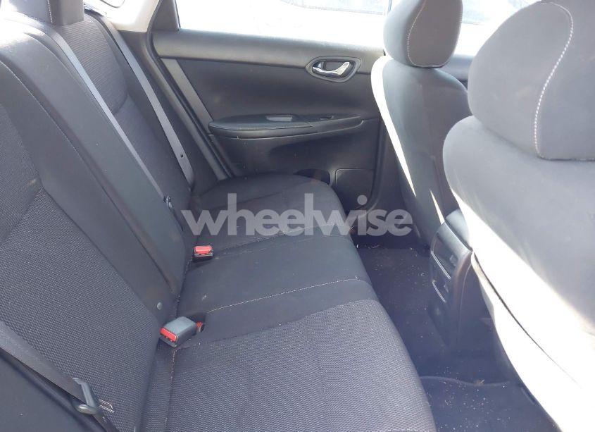 Photo 8 of 2019 Nissan Sentra S (VIN 3N1AB7AP6KY415645)