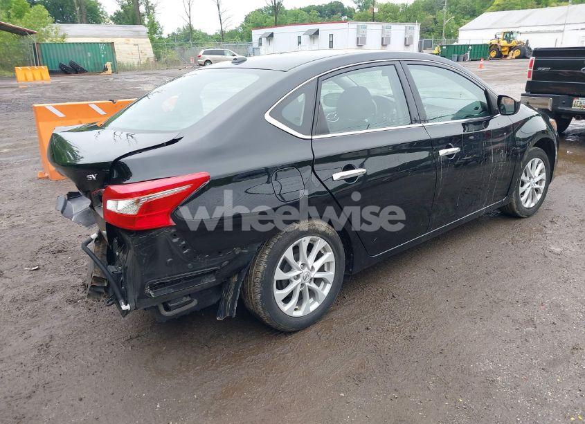 Photo 4 of 2019 Nissan Sentra SV (VIN 3N1AB7AP6KY416200)