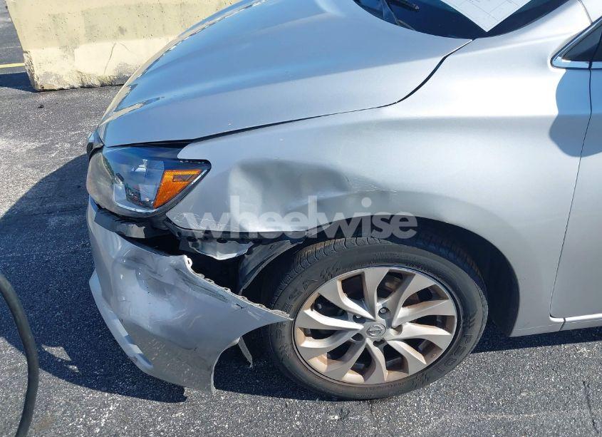 Photo 17 of 2019 Nissan Sentra SV (VIN 3N1AB7AP6KY429805)