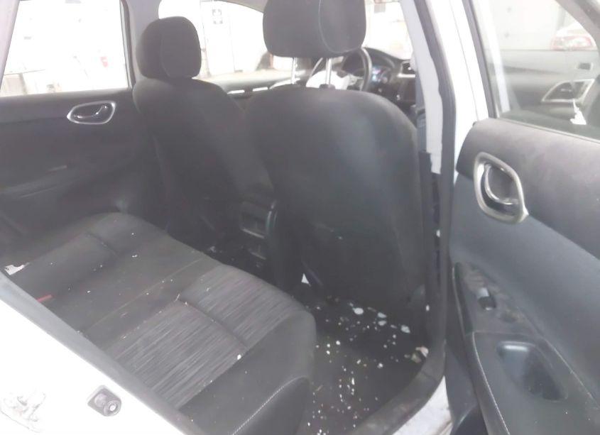 Photo 8 of 2019 Nissan Sentra SV (VIN 3N1AB7AP6KY438620)