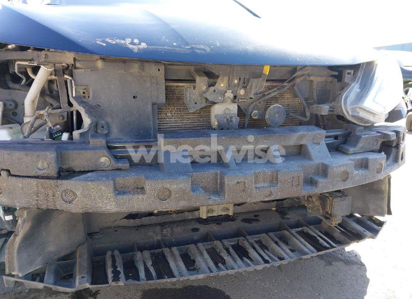 Photo 6 of 2019 Nissan Sentra S (VIN 3N1AB7AP6KY454266)