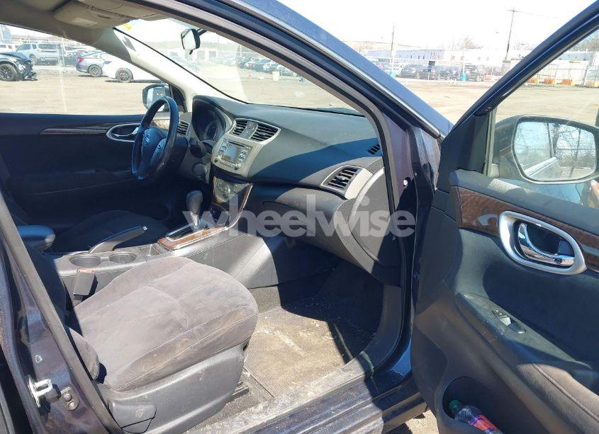 Photo 5 of 2013 Nissan Sentra SL (VIN 3N1AB7AP7DL619824)