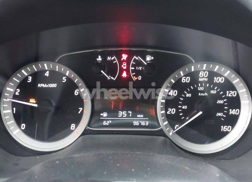 Photo 7 of 2013 Nissan Sentra SR (VIN 3N1AB7AP7DL635280)