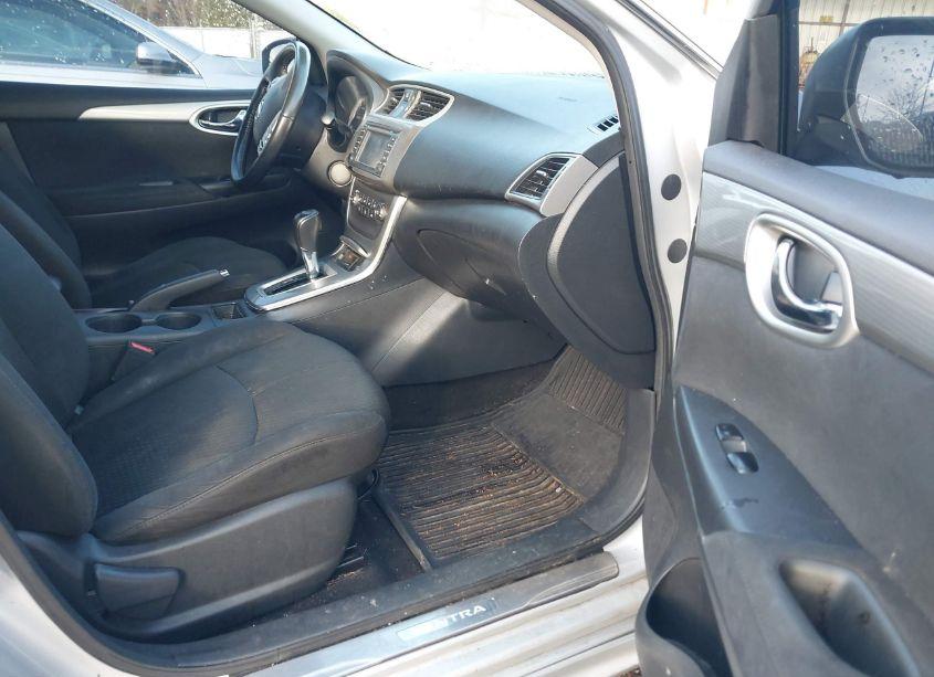 Photo 5 of 2013 Nissan Sentra SR (VIN 3N1AB7AP7DL725223)