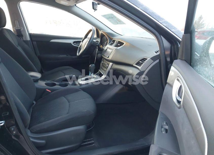 Photo 5 of 2013 Nissan Sentra SR (VIN 3N1AB7AP7DL734908)