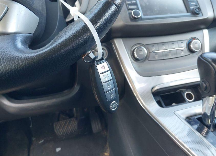 Photo 11 of 2014 Nissan Sentra SR (VIN 3N1AB7AP7EL640027)