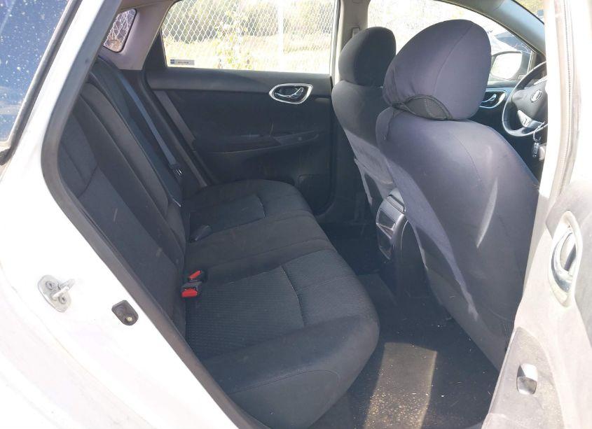 Photo 8 of 2014 Nissan Sentra SR (VIN 3N1AB7AP7EL640027)