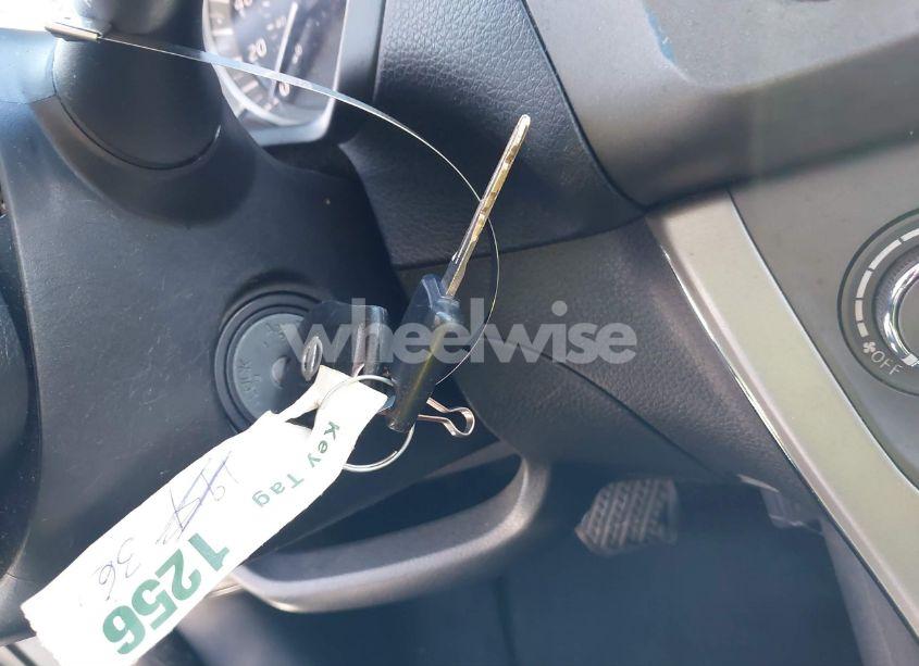 Photo 11 of 2014 Nissan Sentra FE+ S/FE+ SV/S/SL/SR/SV (VIN 3N1AB7AP7EL641467)