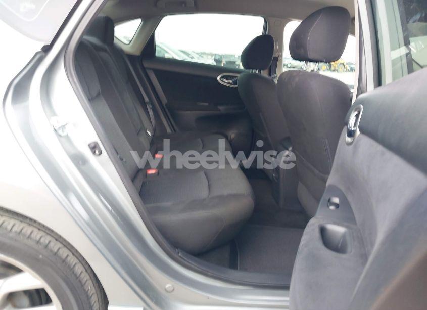 Photo 8 of 2014 Nissan Sentra SR (VIN 3N1AB7AP7EL648919)