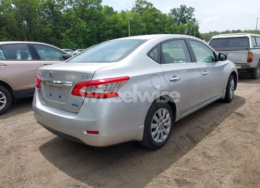 Photo 4 of 2014 Nissan Sentra FE+ S/FE+ SV/S/SL/SR/SV (VIN 3N1AB7AP7EY229617)