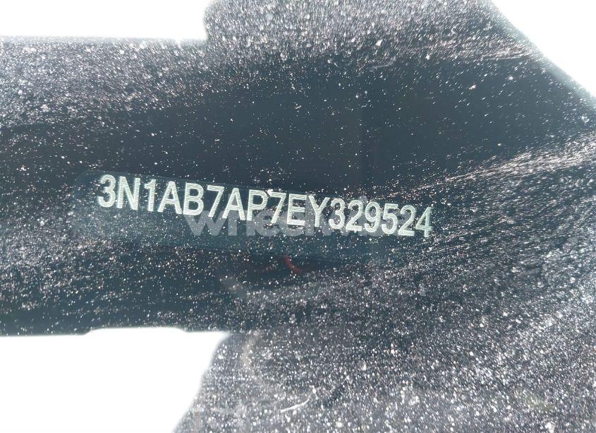 Photo 12 of 2014 Nissan Sentra SR (VIN 3N1AB7AP7EY329524)