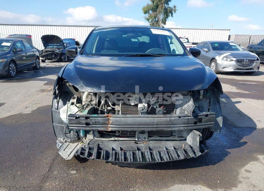 Photo 13 of 2014 Nissan Sentra SR (VIN 3N1AB7AP7EY332794)