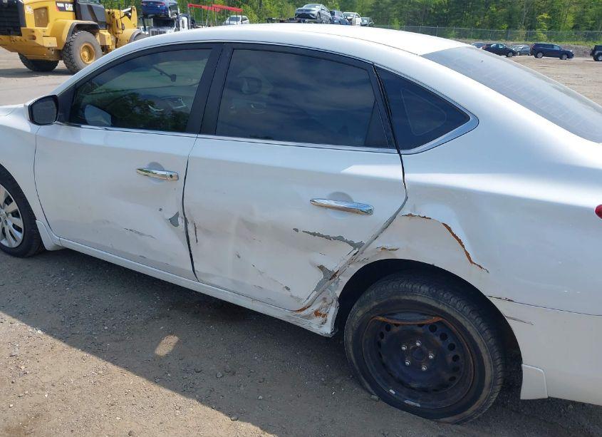 Photo 6 of 2014 Nissan Sentra S (VIN 3N1AB7AP7EY335226)