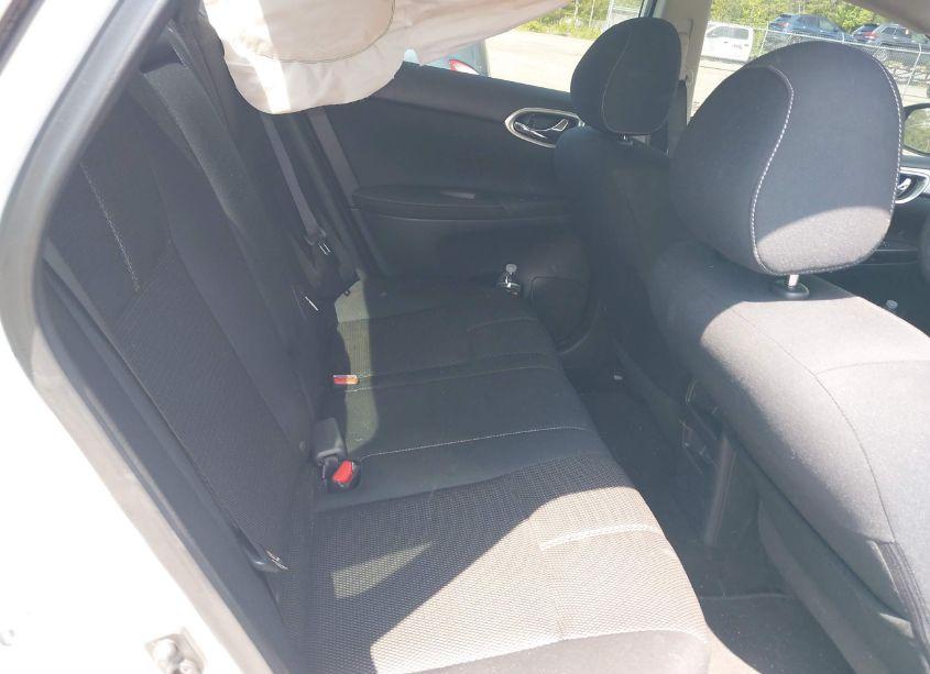 Photo 8 of 2014 Nissan Sentra S (VIN 3N1AB7AP7EY335226)