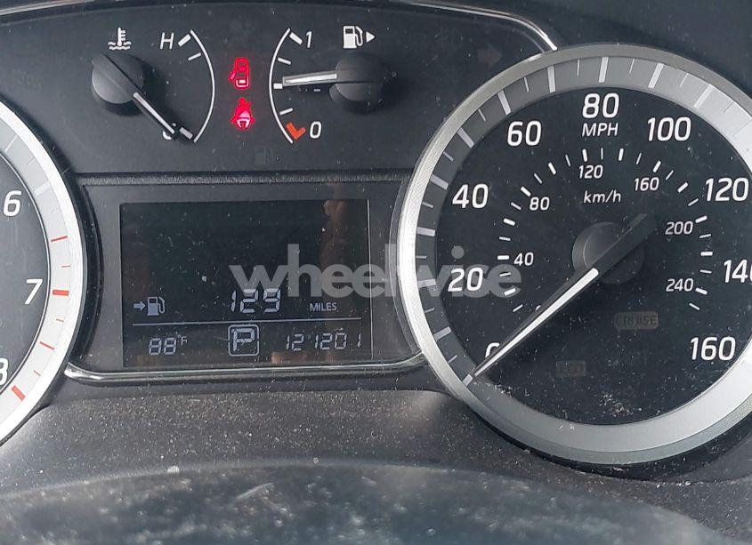 Photo 7 of 2015 Nissan Sentra SV (VIN 3N1AB7AP7FL644659)