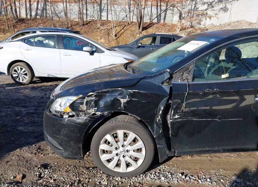 Photo 12 of 2015 Nissan Sentra SV (VIN 3N1AB7AP7FL658433)