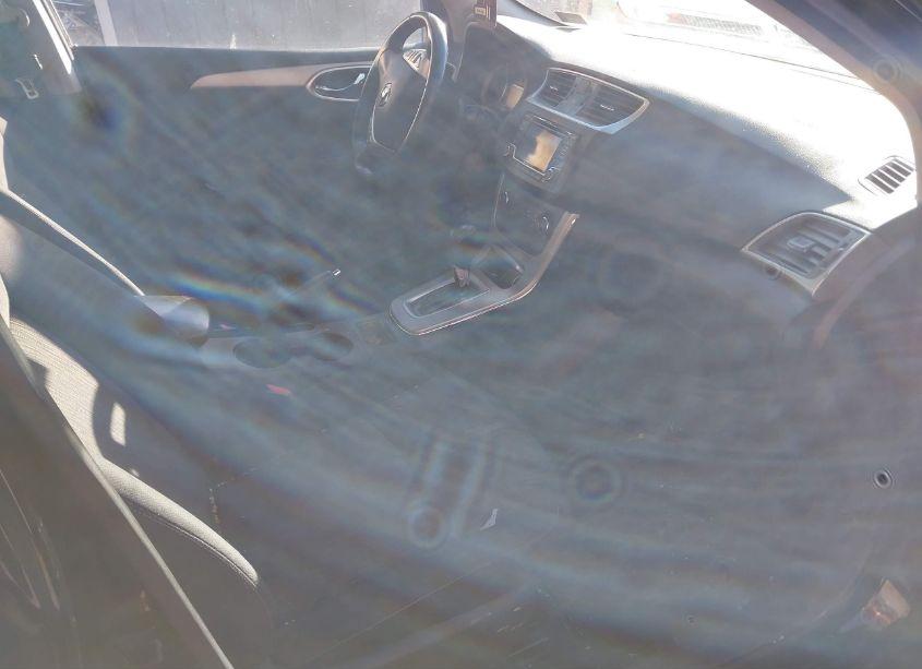 Photo 5 of 2015 Nissan Sentra SV (VIN 3N1AB7AP7FL658433)