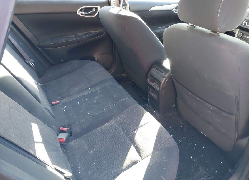 Photo 8 of 2015 Nissan Sentra SV (VIN 3N1AB7AP7FL658433)