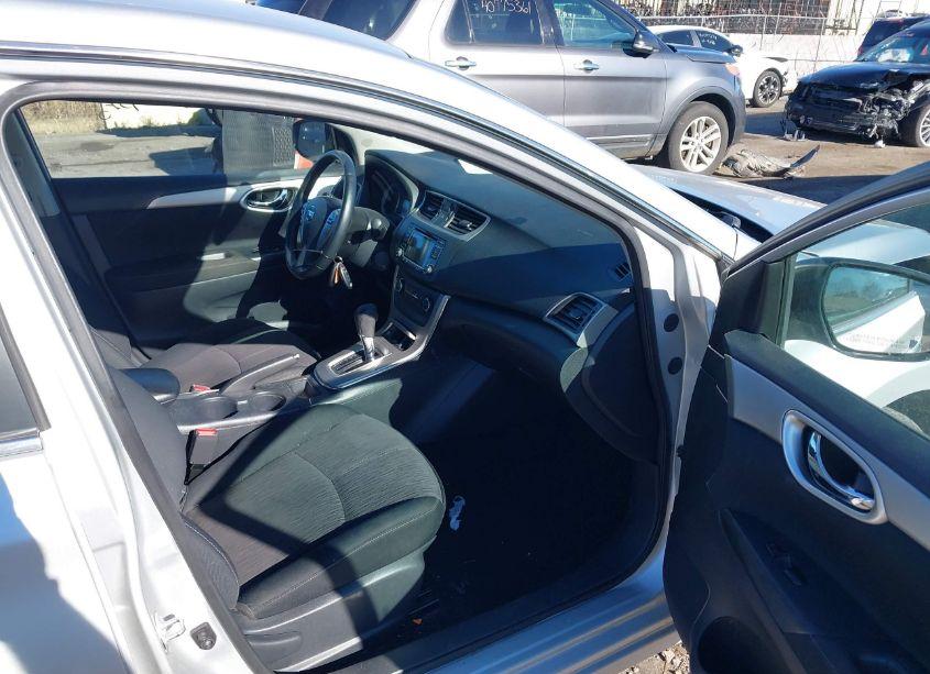 Photo 5 of 2015 Nissan Sentra FE+ S/S/SL/SR/SV (VIN 3N1AB7AP7FL669562)