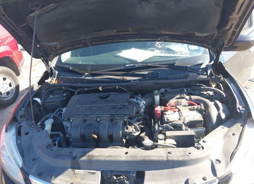 Photo 10 of 2015 Nissan Sentra SV (VIN 3N1AB7AP7FL685356)