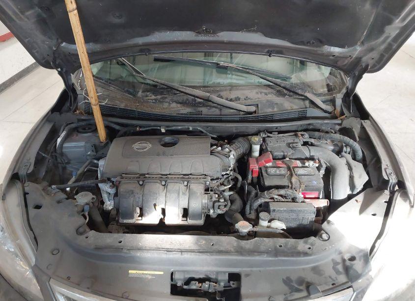 Photo 10 of 2015 Nissan Sentra S (VIN 3N1AB7AP7FY226377)