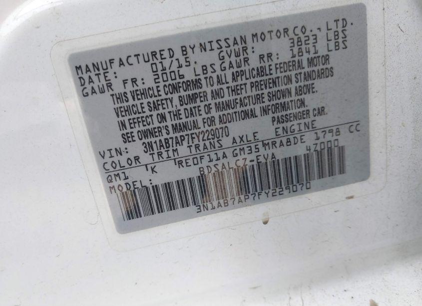 Photo 9 of 2015 Nissan Sentra S (VIN 3N1AB7AP7FY229070)