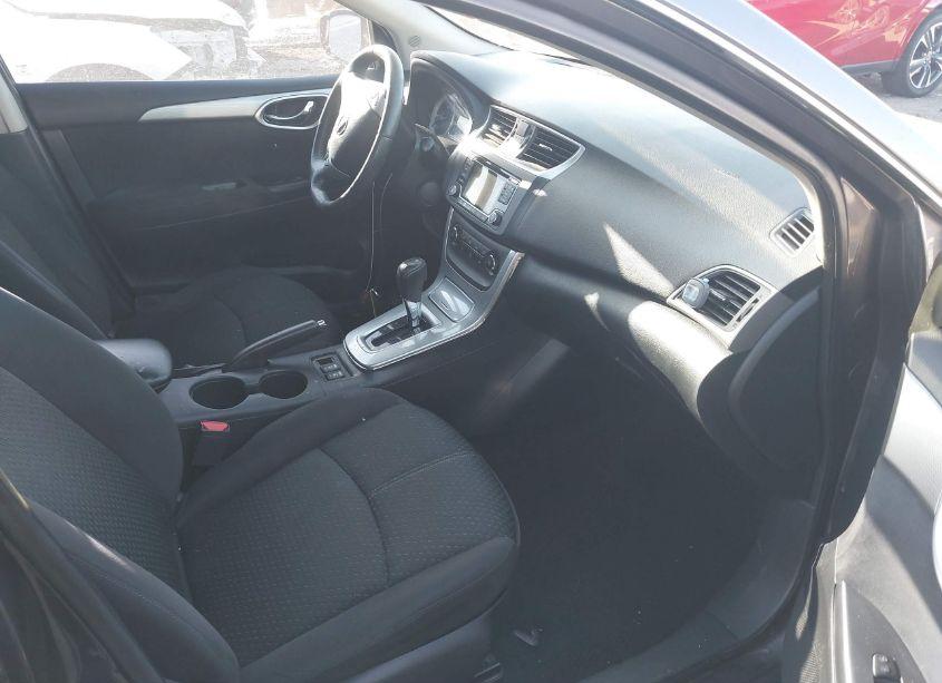 Photo 5 of 2015 Nissan Sentra SR (VIN 3N1AB7AP7FY239470)