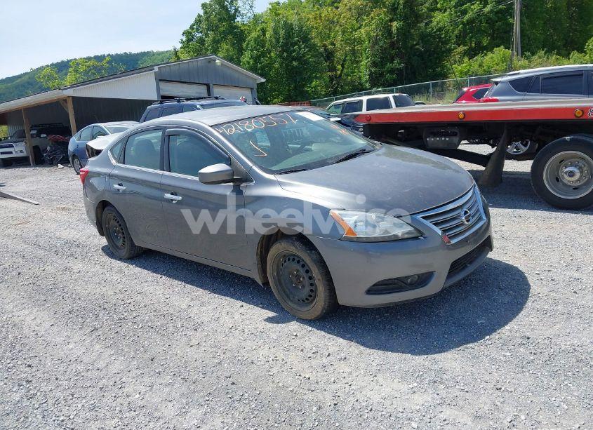 2015 Nissan Sentra S (VIN 3N1AB7AP7FY327063) main photo