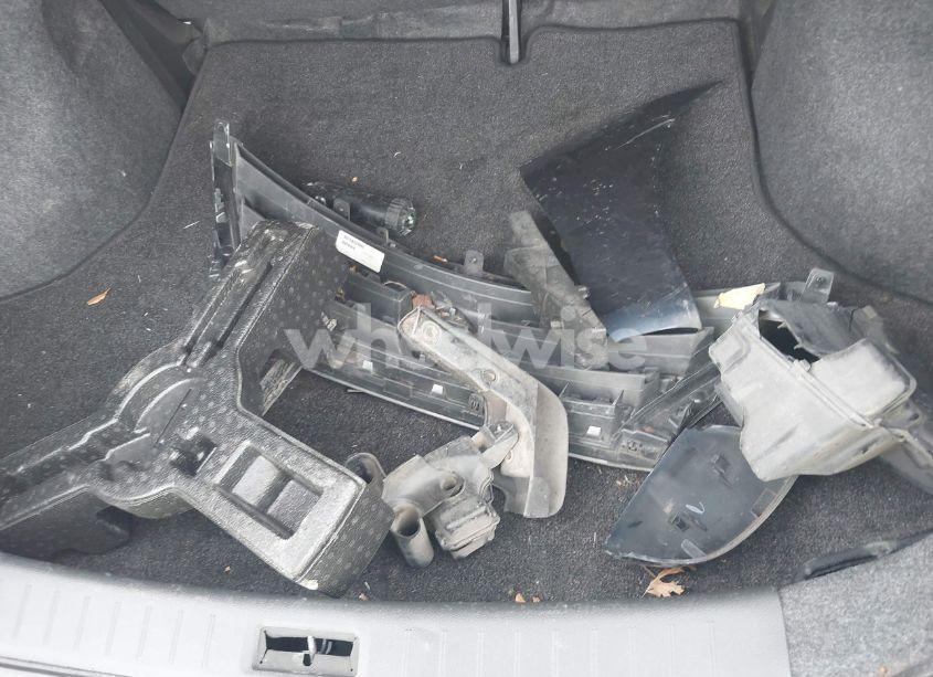 Photo 12 of 2015 Nissan Sentra SV (VIN 3N1AB7AP7FY330948)