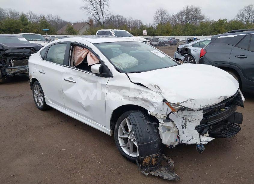 Photo 6 of 2015 Nissan Sentra SR (VIN 3N1AB7AP7FY364758)