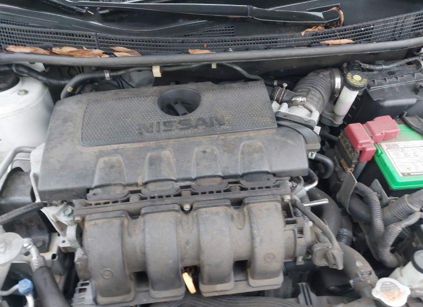 Photo 10 of 2016 Nissan Sentra SV (VIN 3N1AB7AP7GL670311)