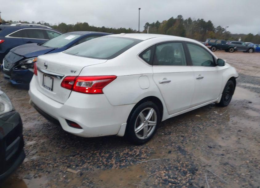 Photo 4 of 2016 Nissan Sentra SV (VIN 3N1AB7AP7GL670311)