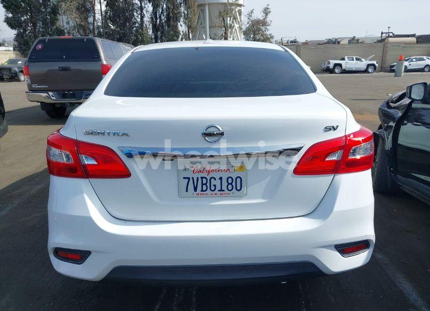 Photo 12 of 2016 Nissan Sentra SV (VIN 3N1AB7AP7GL671328)