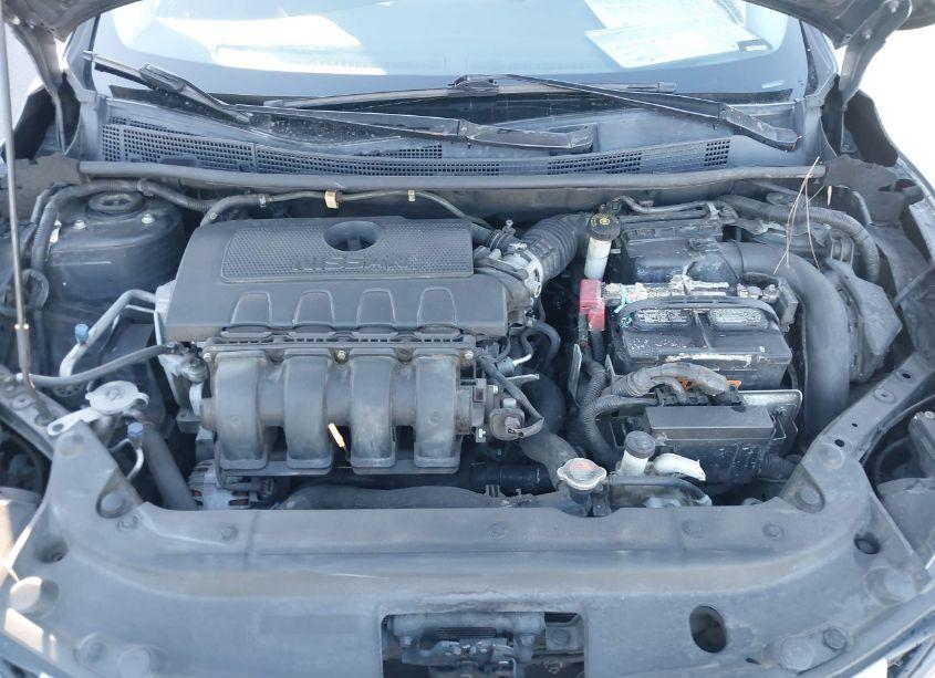 Photo 10 of 2016 Nissan Sentra SV (VIN 3N1AB7AP7GL675945)