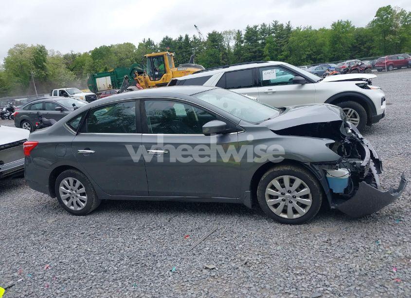 Photo 12 of 2016 Nissan Sentra SV (VIN 3N1AB7AP7GL676626)