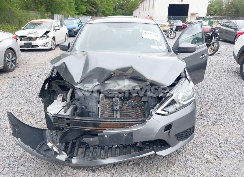 Photo 6 of 2016 Nissan Sentra SV (VIN 3N1AB7AP7GL676626)