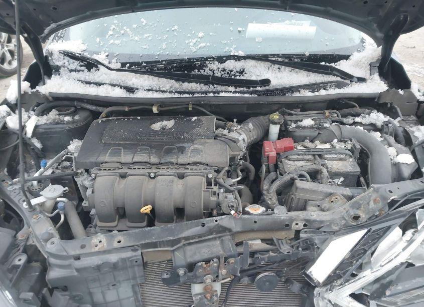 Photo 10 of 2016 Nissan Sentra S (VIN 3N1AB7AP7GL684063)