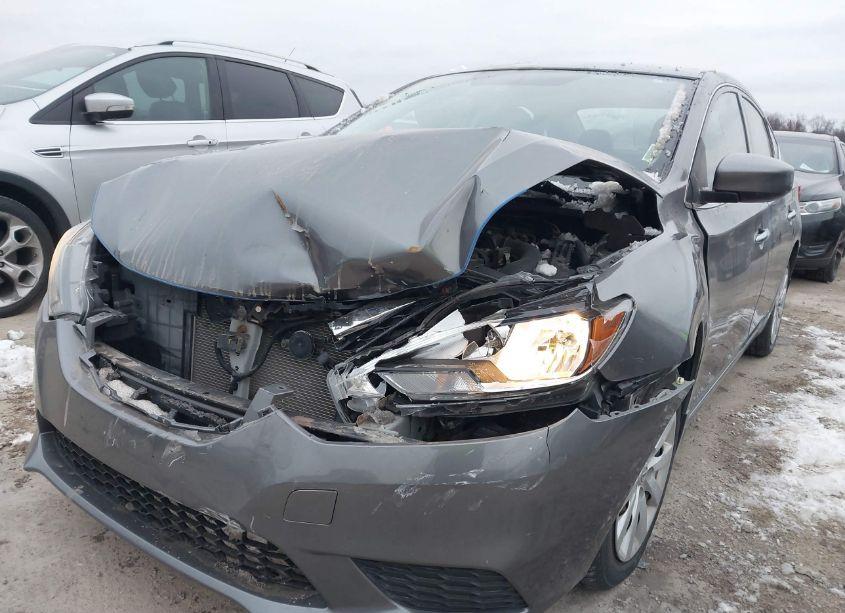 Photo 6 of 2016 Nissan Sentra S (VIN 3N1AB7AP7GL684063)