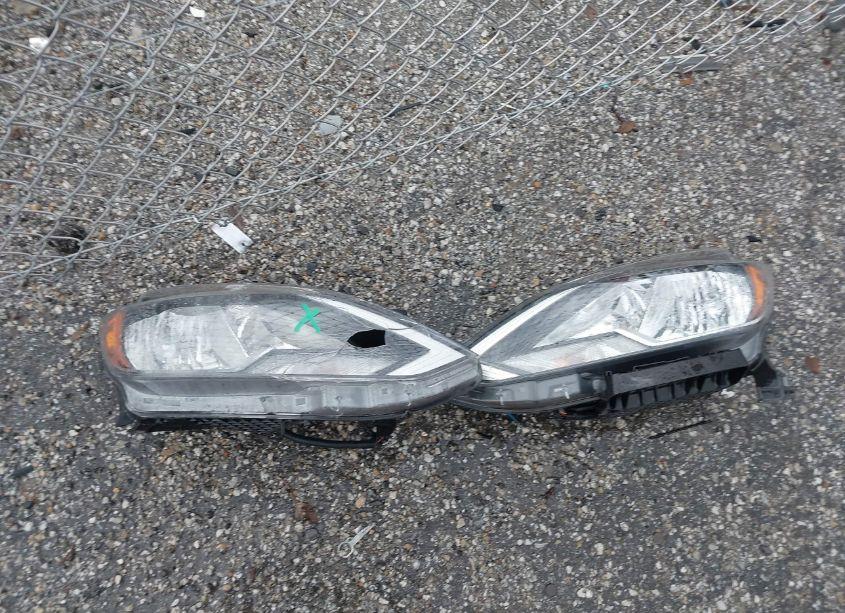 Photo 12 of 2016 Nissan Sentra S (VIN 3N1AB7AP7GY223206)