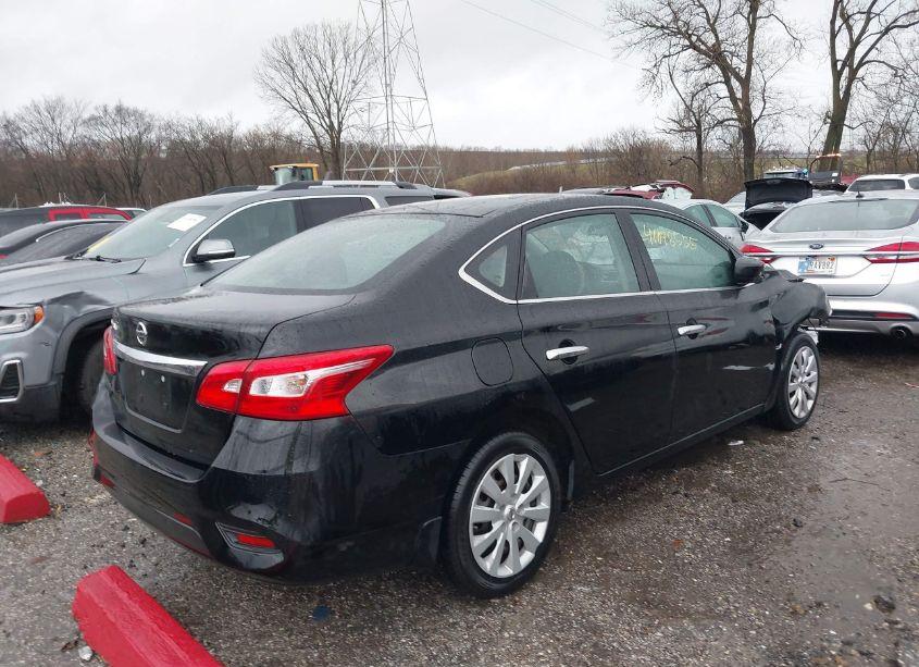 Photo 4 of 2016 Nissan Sentra S (VIN 3N1AB7AP7GY223206)