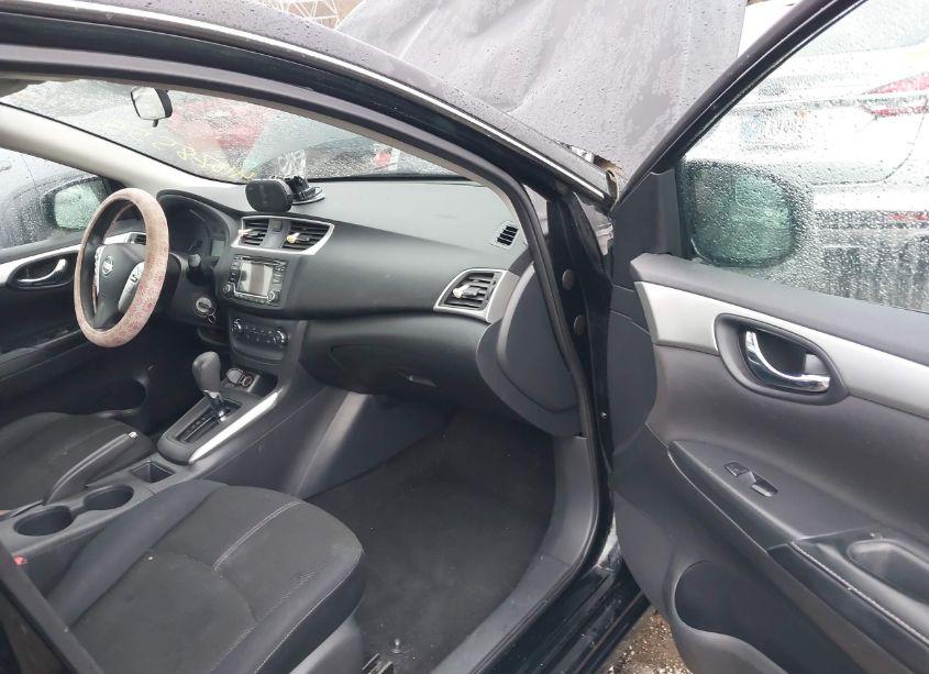 Photo 5 of 2016 Nissan Sentra S (VIN 3N1AB7AP7GY223206)