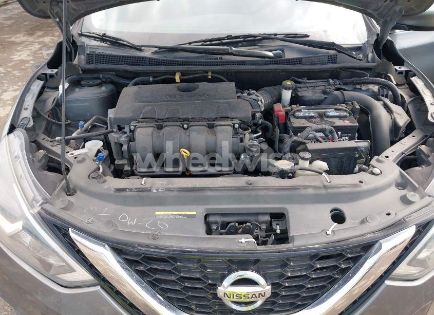 Photo 10 of 2016 Nissan Sentra S (VIN 3N1AB7AP7GY229541)