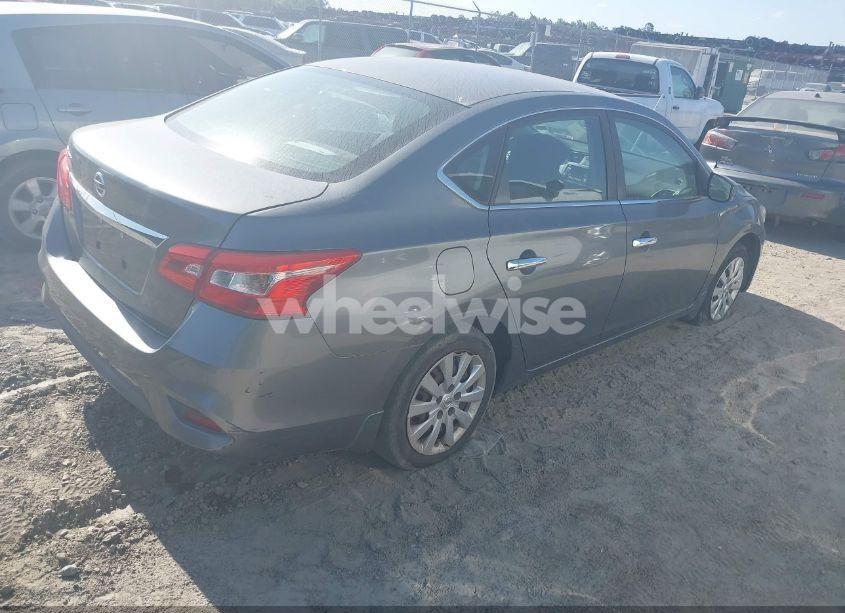 Photo 4 of 2016 Nissan Sentra S (VIN 3N1AB7AP7GY257761)