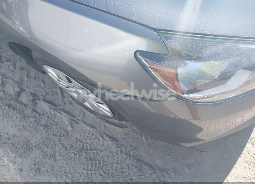 Photo 6 of 2016 Nissan Sentra S (VIN 3N1AB7AP7GY257761)