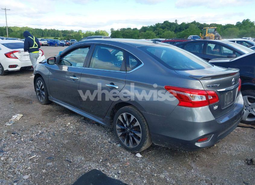 Photo 3 of 2016 Nissan Sentra SR (VIN 3N1AB7AP7GY257954)