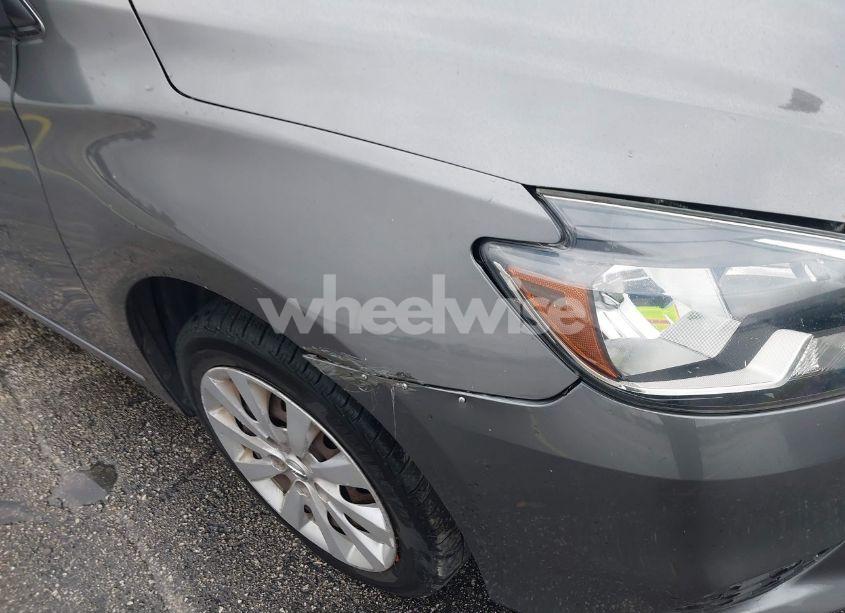 Photo 12 of 2016 Nissan Sentra S (VIN 3N1AB7AP7GY272678)