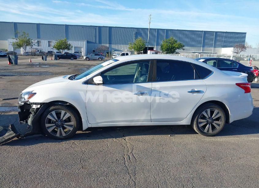 Photo 15 of 2016 Nissan Sentra SL (VIN 3N1AB7AP7GY294857)