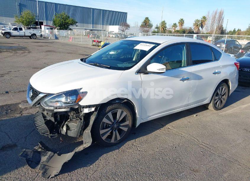Photo 2 of 2016 Nissan Sentra SL (VIN 3N1AB7AP7GY294857)