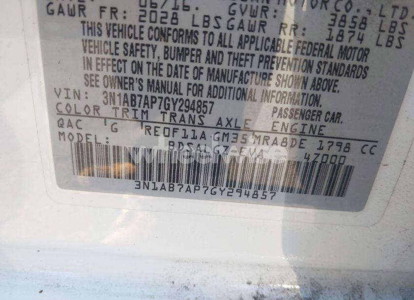 Photo 9 of 2016 Nissan Sentra SL (VIN 3N1AB7AP7GY294857)