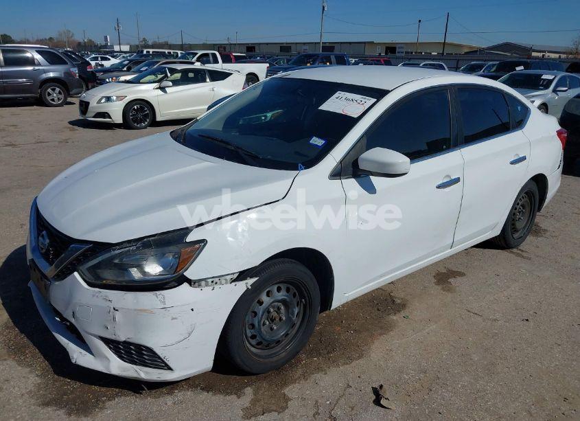 Photo 2 of 2016 Nissan Sentra S (VIN 3N1AB7AP7GY301984)